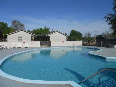 Campus Inn Motel