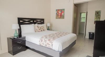 Soleado Hotel
