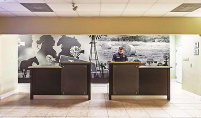 La Quinta Inn & Suites Angleton