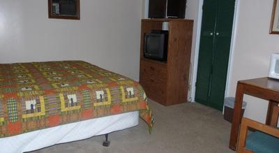 Lamplighter Lodge
