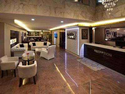 Envoy Hotel