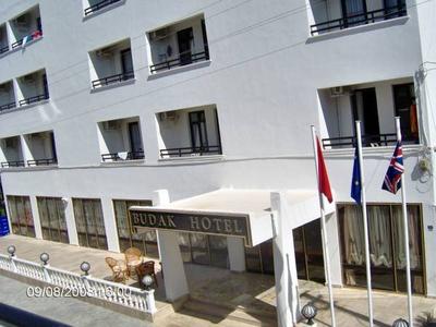 Budak Hotel