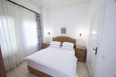 Quarante Hotel