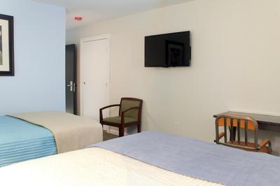 Chateau Suites