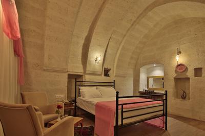 Jacob'S Cave Suites