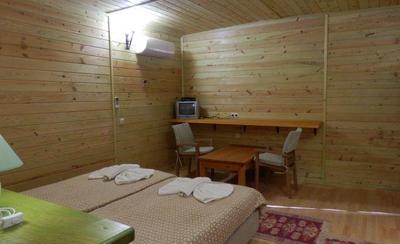 Orange Motel
