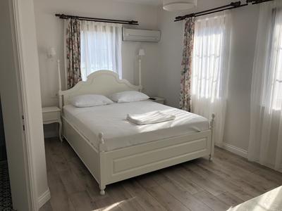 Bozcaada Kirli Otel