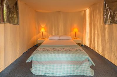 Secret Garden Bungalows & Tent Hotel
