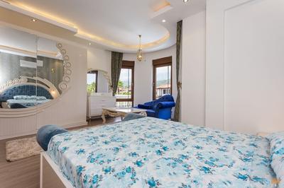 Villa Mare by Villatatilin