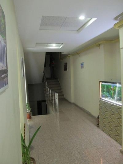Zeus Apart Hotel