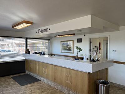 Days Inn by Wyndham Lake Point