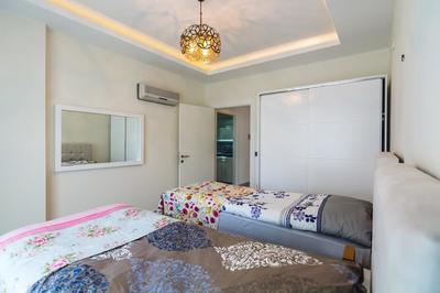Seven Stars Apartments