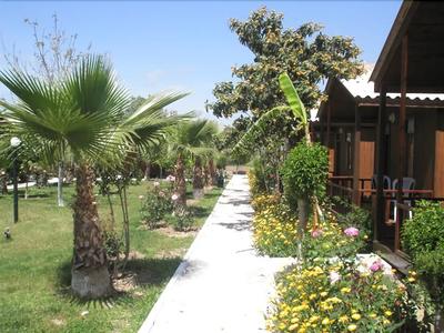 River Park Hotel Bungalows