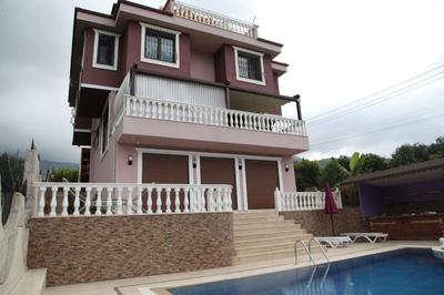 Alaiye Villa