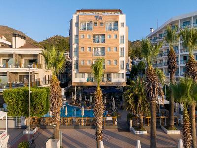Cettia Beach Resort