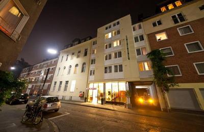 Hotel Leonet