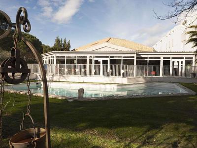 Ibis Arles