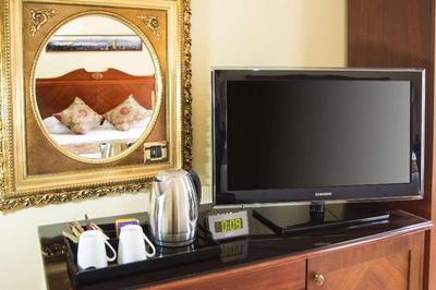 Best Western Empire Palace