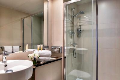 Hotel de Neuve by HappyCulture