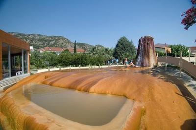 Lycus River Thermal Hotel
