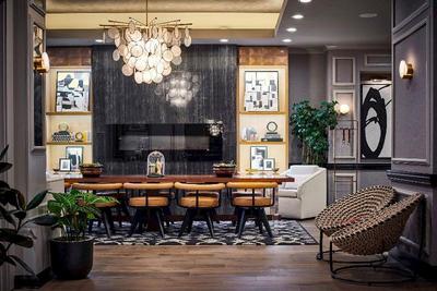 Claridge House Chicago, Tapestry Collection