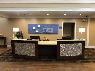 Holiday Inn Express Corning 