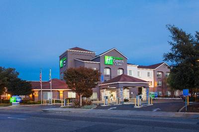 Holiday Inn Express Hotel & Suites Oakland