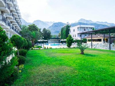 Tal Beach Hotel