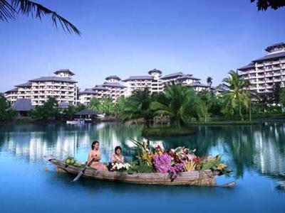 Maritime Park & Spa Resort