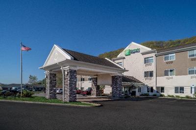 Holiday inn Express Charleston - Kanawha City