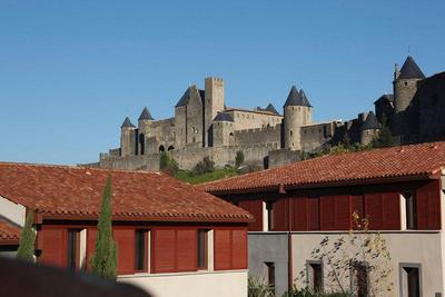 Adonis Carcassonne - La Barbacane
