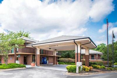 Quality Inn Clinton - Laurens I-26