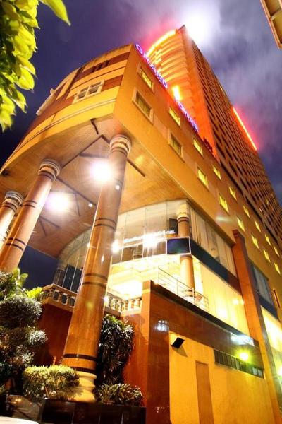 Grand Tower Inn Rama VI