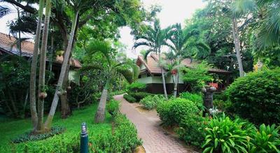 Pinnacle Samui Resort