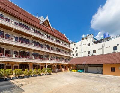 Tony Resort