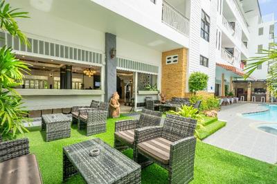 LA Vintage Resort by Poppa Palace