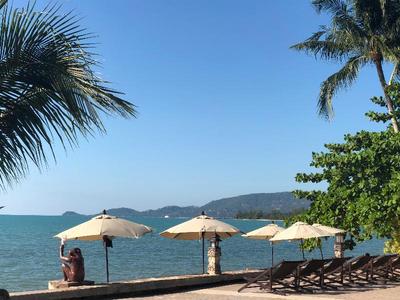 Kanok Buri Resort