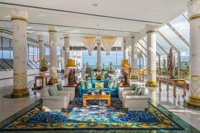 Royal Wing Suites and Spa