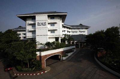 Sima Thani Hotel