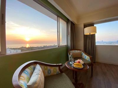 Huahin Grand Hotel & Plaza