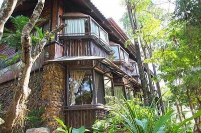 Phu Pha Nam Resort & Spa