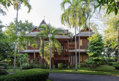 Phowadol Resort