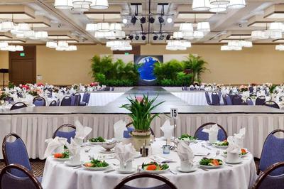 DoubleTree by Hilton Hotel Miami Airport