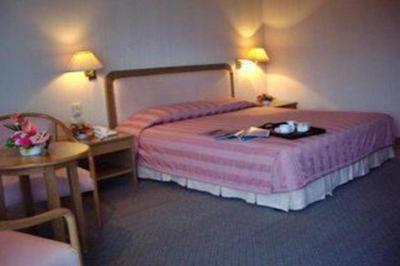 Khanom Golden Beach Hotel