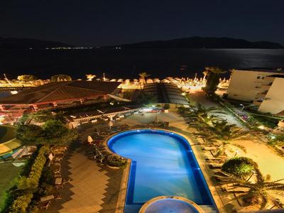 Romance Beach