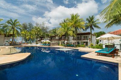 The Briza Beach Resort Khaolak