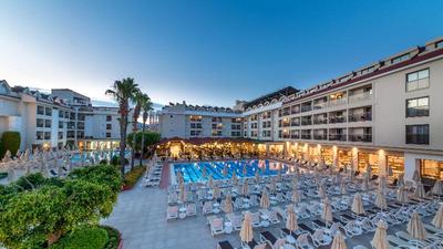 Julian Club Hotel