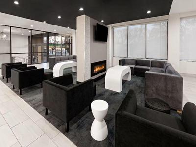 La Quinta Inn & Suites Washington DC / NY Avenue