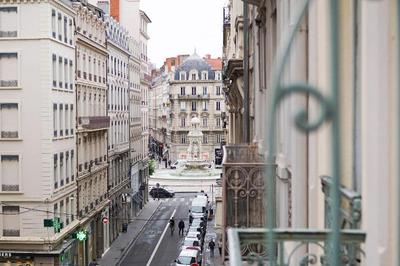 Globe et Cecil