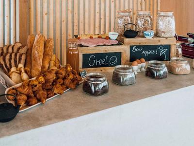 Greet Hotel La Rochelle Centre